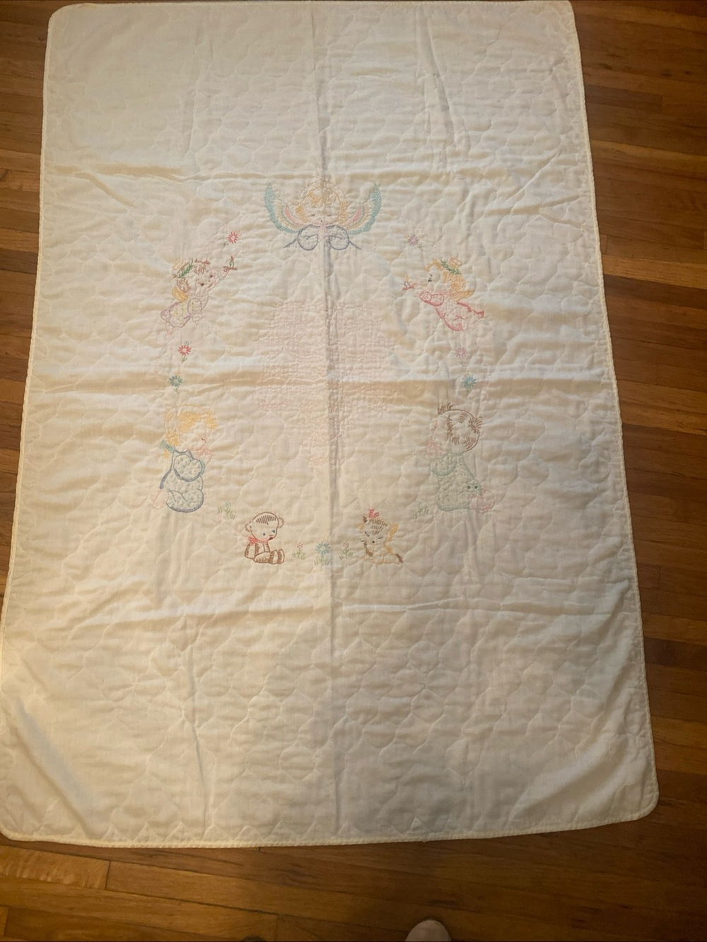 Vtg Hand Embroidered Bedtime Prayer Baby Quilt Now I Lay Me Down To Sleep 50’s